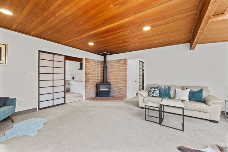 Photo of property in 6 Cullahill Street, Harewood, Christchurch, 8051