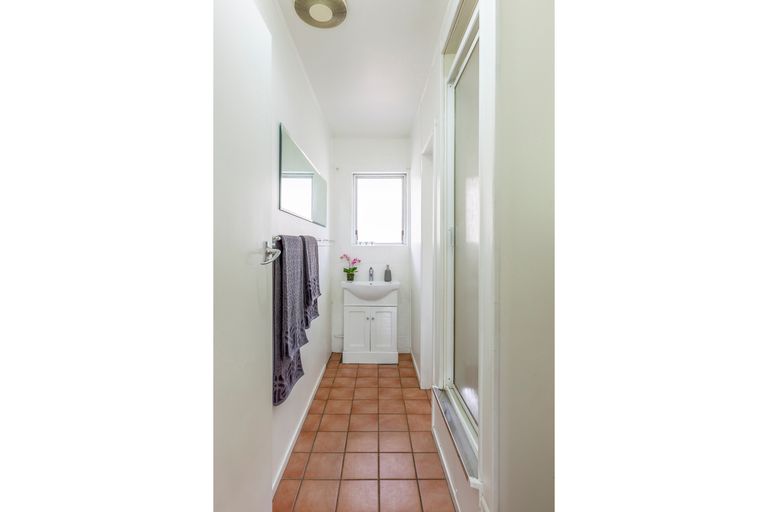 Photo of property in 4/6 Opoia Road, Hamilton East, Hamilton, 3216