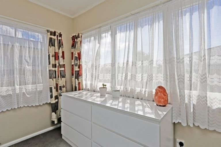 Photo of property in 814 Alexandra Street, Parkvale, Hastings, 4122