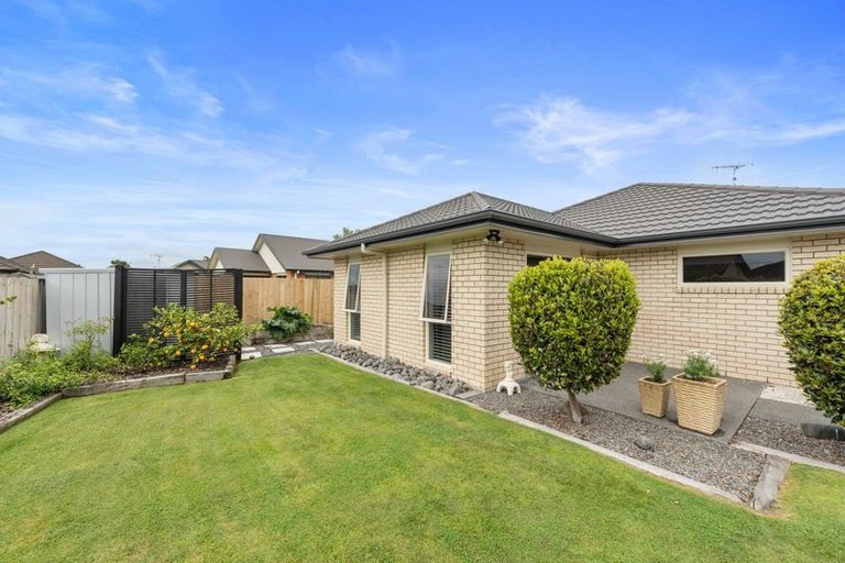 Photo of property in 19 Palliser Drive, Huntington, Hamilton, 3210