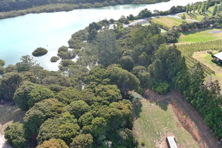 Photo of property in 24 Green Road, Matakana, Warkworth, 0985