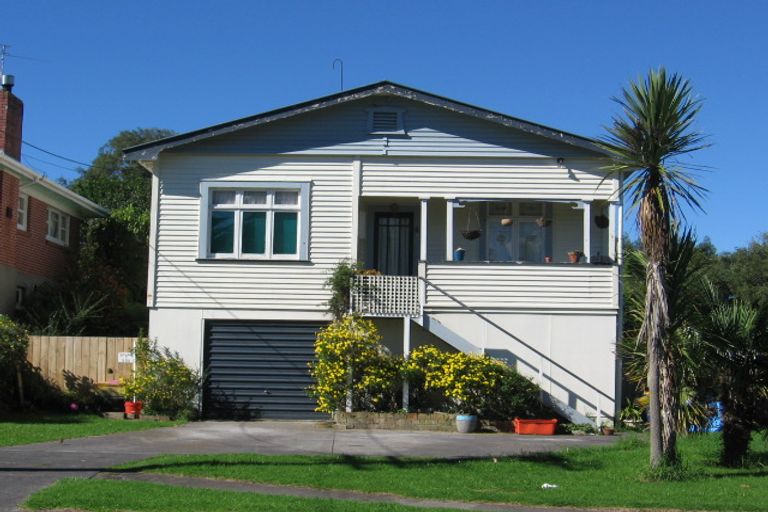 Photo of property in 1/41 Brandon Road, Glen Eden, Auckland, 0602
