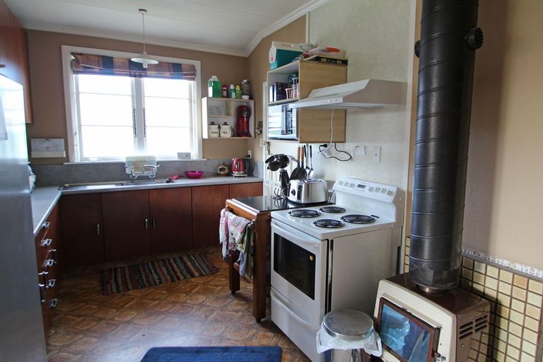 Photo of property in 16 Conway Street, Oamaru North, Oamaru, 9400