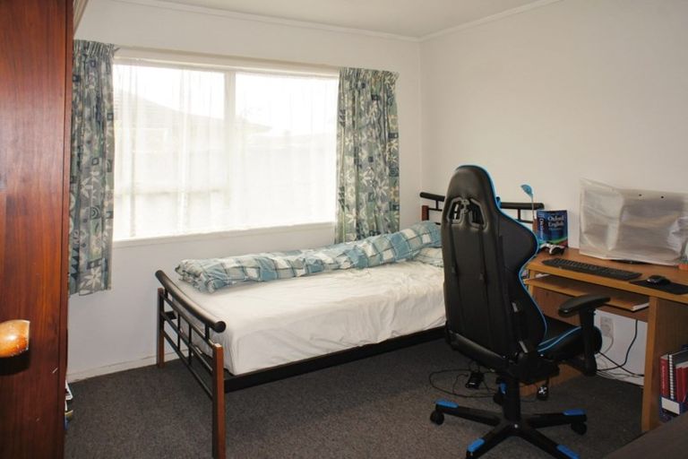 Photo of property in 1/14 Hedge Row, Sunnyhills, Auckland, 2010