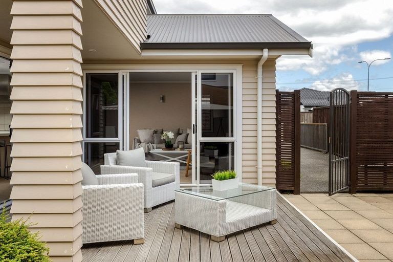 Photo of property in 98b Milton Road, Otumoetai, Tauranga, 3110