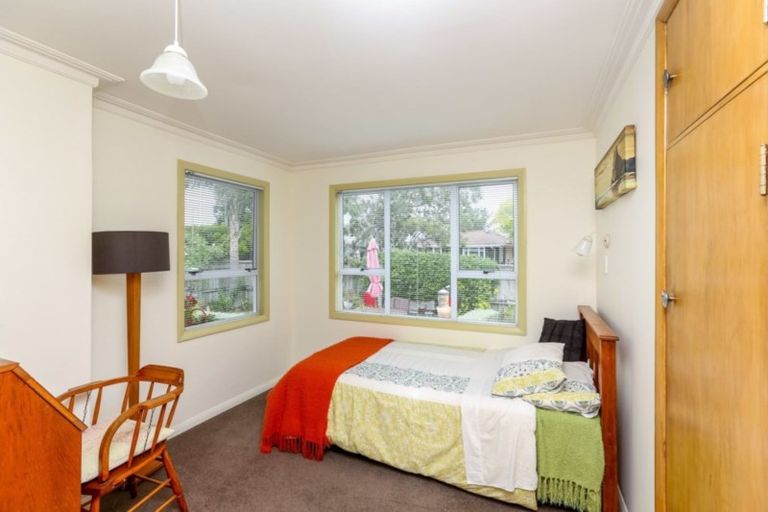 Photo of property in 36a Turakina Street, Merrilands, New Plymouth, 4312