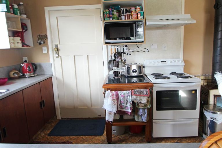 Photo of property in 16 Conway Street, Oamaru North, Oamaru, 9400