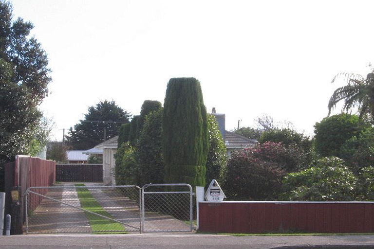 Photo of property in 118 Main Road, Waikanae, 5036