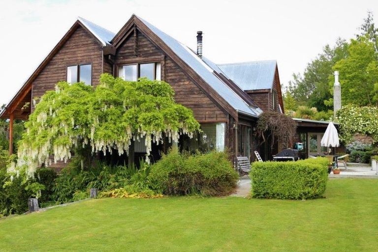 Photo of property in 58 Mountain View Road, Dalefield, Queenstown, 9371