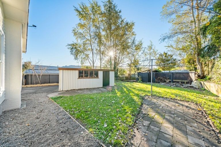 Photo of property in 10 Prestige Place, Maoribank, Upper Hutt, 5018