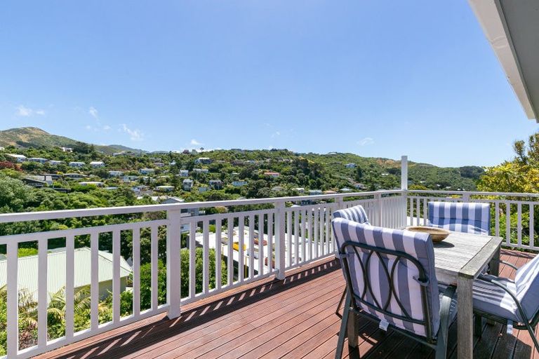 Photo of property in 51 Milne Terrace, Island Bay, Wellington, 6023