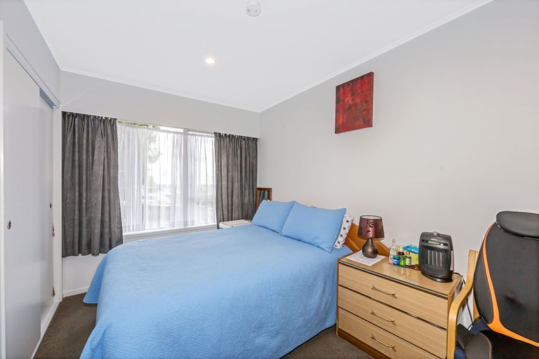 Photo of property in 1/6 Sunnybrae Road, Hillcrest, Auckland, 0627