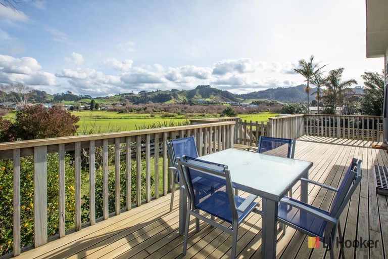 Photo of property in 32a Hillview Road, Waihi Beach, 3611