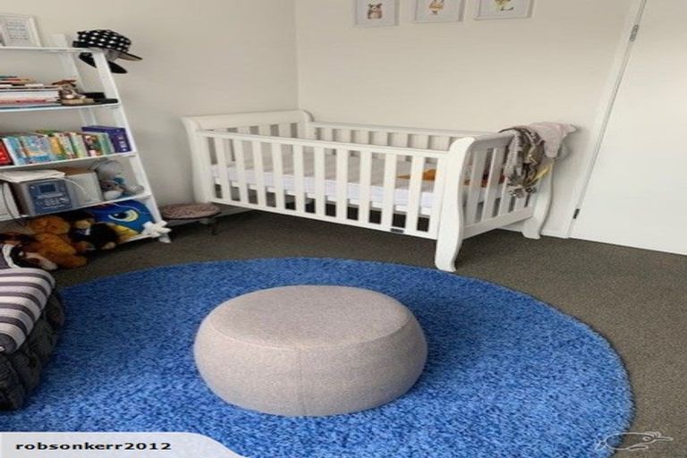 Photo of property in 31 Blanche Way, Half Moon Bay, Auckland, 2012