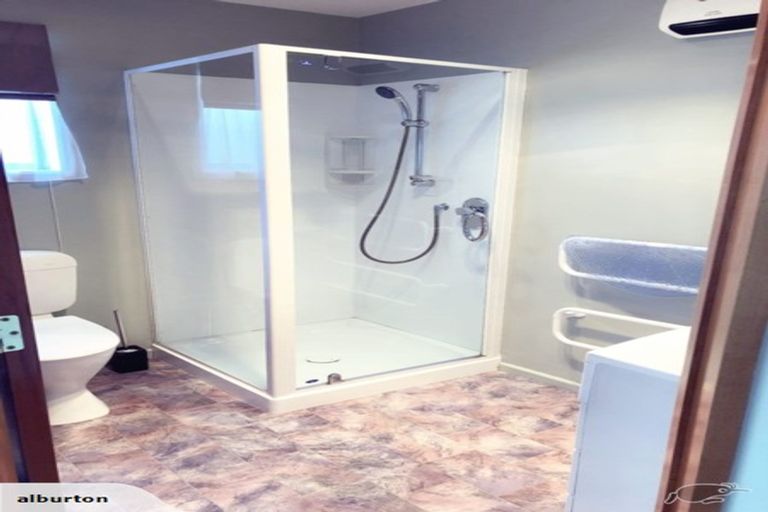 Photo of property in 76 Bainfield Road, Waikiwi, Invercargill, 9810