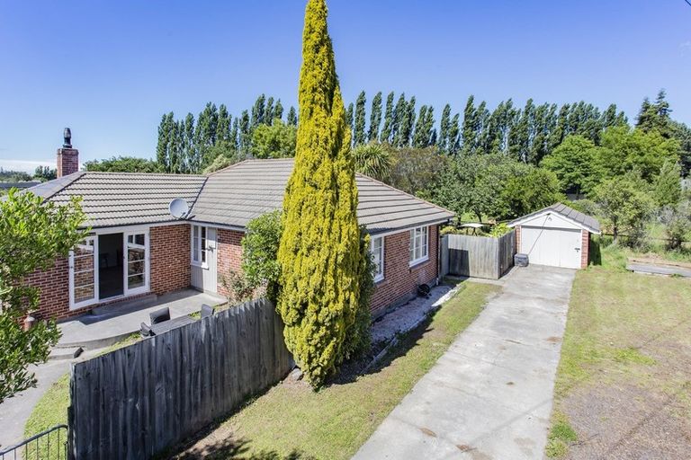 Photo of property in 2 Ashworths Road, Amberley, 7481