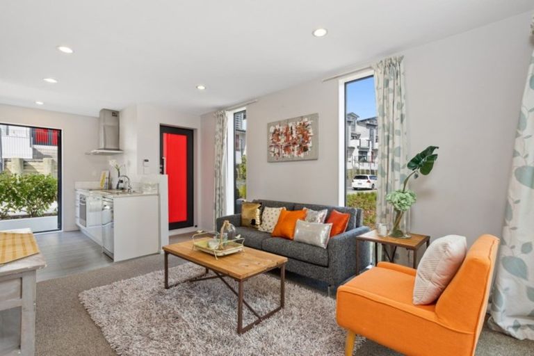 Photo of property in 13 Makamaka Lane, Albany Heights, Auckland, 0632