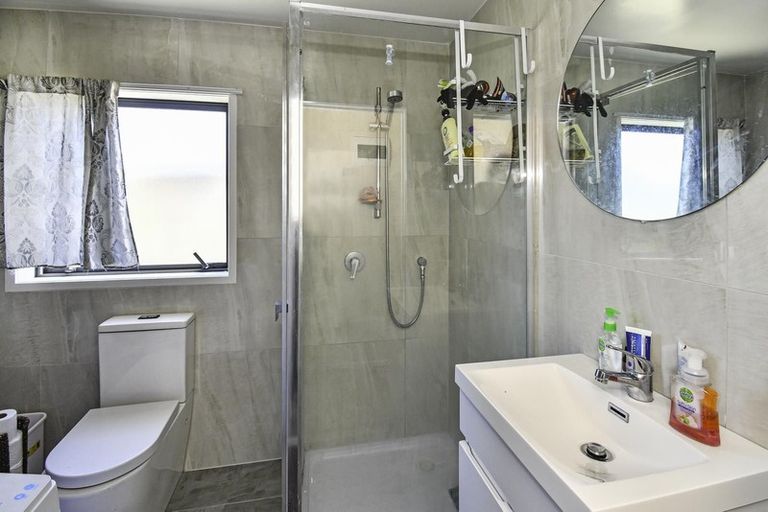 Photo of property in 25 Hyde Street, Manurewa East, Auckland, 2102