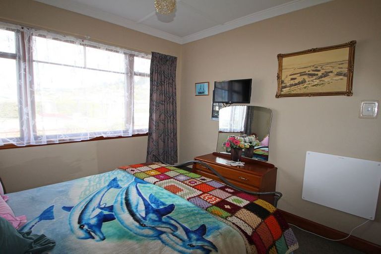 Photo of property in 16 Conway Street, Oamaru North, Oamaru, 9400