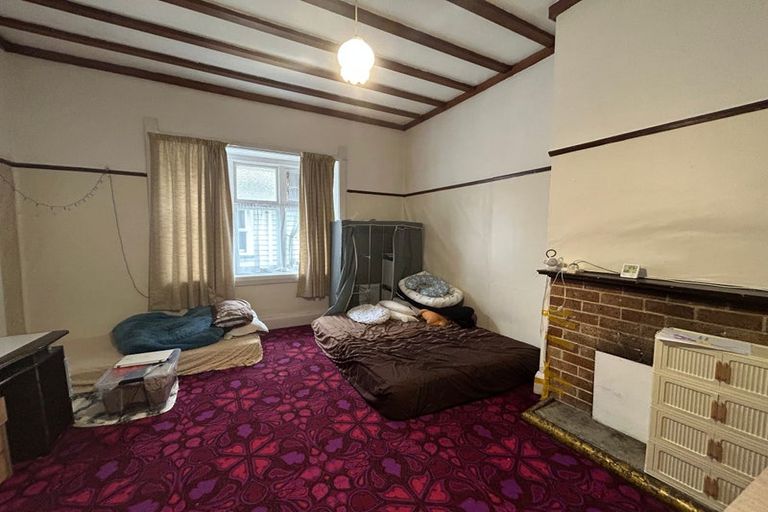 Photo of property in 8 Pirie Street, Palmerston North, 4410