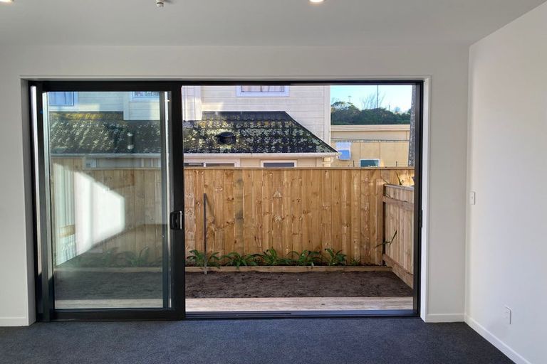 Photo of property in 30 Palm Grove, Berhampore, Wellington, 6023