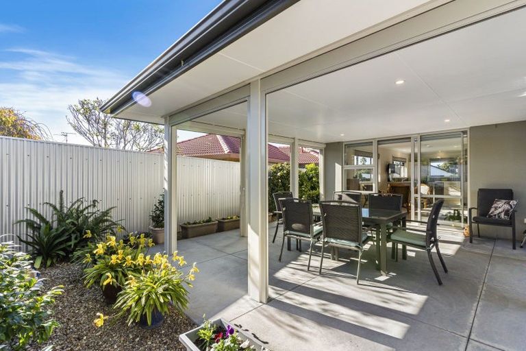 Photo of property in 5 Montego Drive, Papamoa Beach, Papamoa, 3118