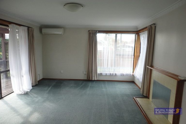 Photo of property in 7 Guildford Street, Burnside, Christchurch, 8053