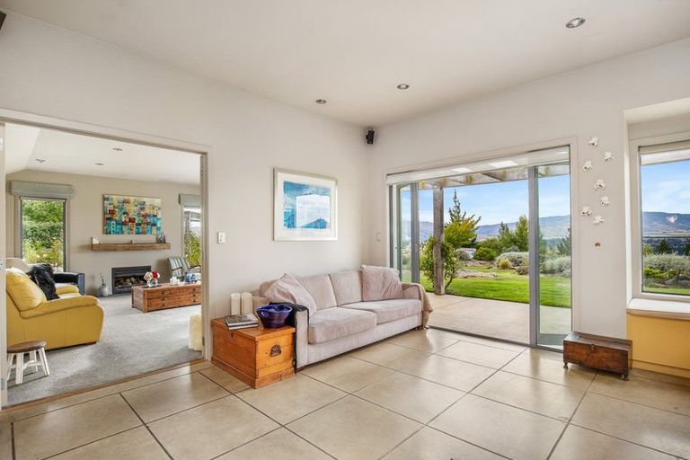 Photo of property in 10 Old Golf Course Road, Bridge Hill, Alexandra, 9320