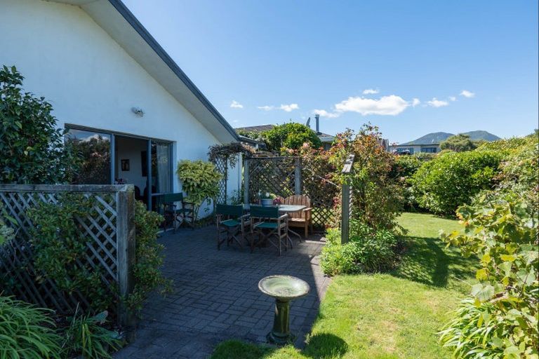 Photo of property in 75b Harvey Street, Waipahihi, Taupo, 3330
