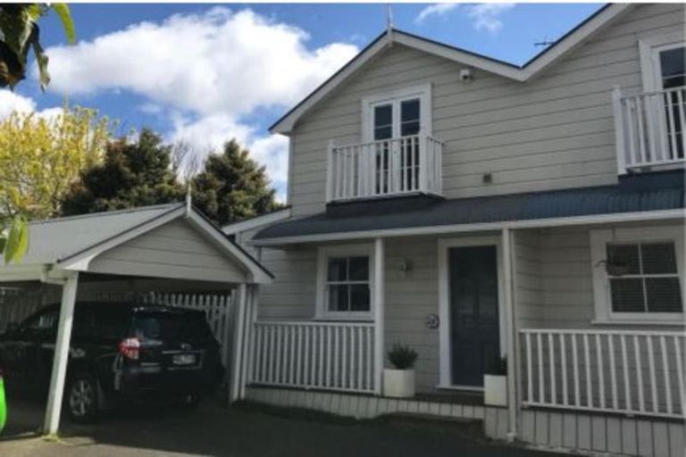 Photo of property in 5/14-26 Beach Road, Northcote Point, Auckland, 0627