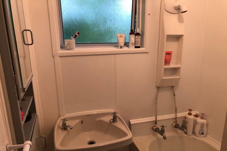 Photo of property in 20 Te Whakarau Street, Turangi, 3334