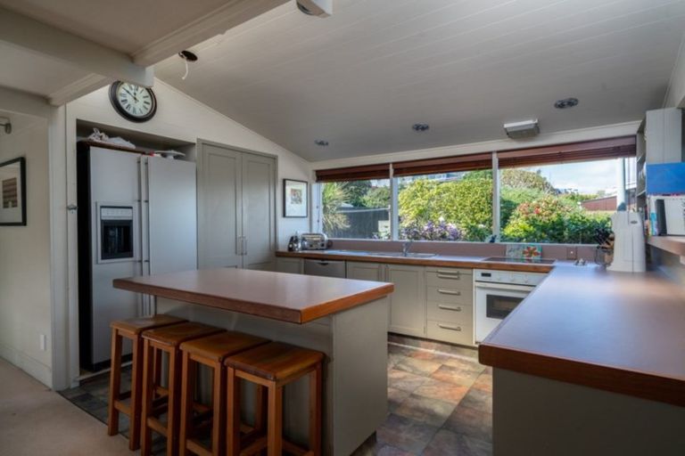 Photo of property in 224 Lake Terrace, Waipahihi, Taupo, 3330