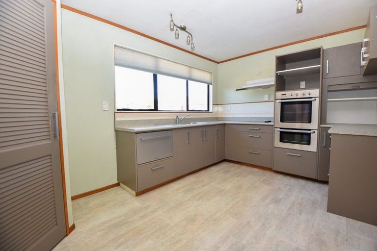 Photo of property in 50d Mcmaster Street, Greytown, 5712