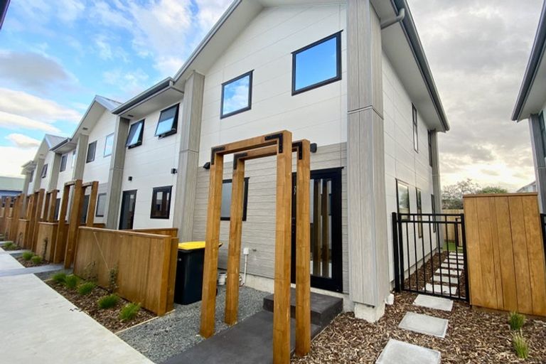 Photo of property in 27/180 Marine Parade, New Brighton, Christchurch, 8083