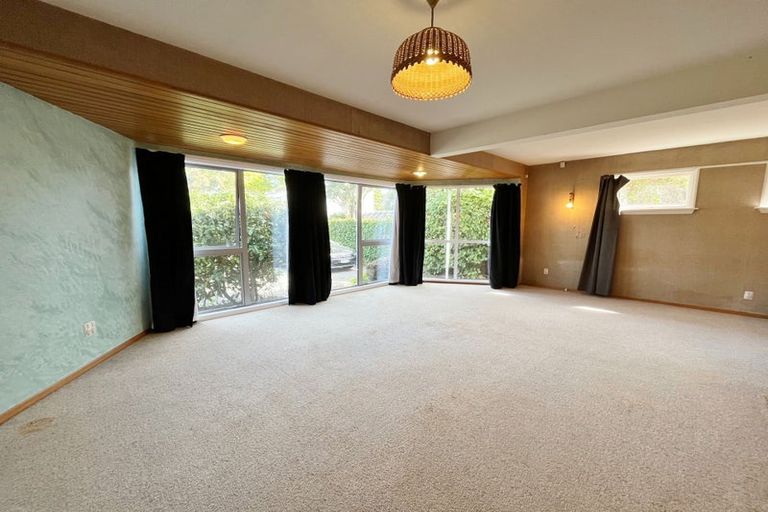 Photo of property in 76 Peer Street, Upper Riccarton, Christchurch, 8041