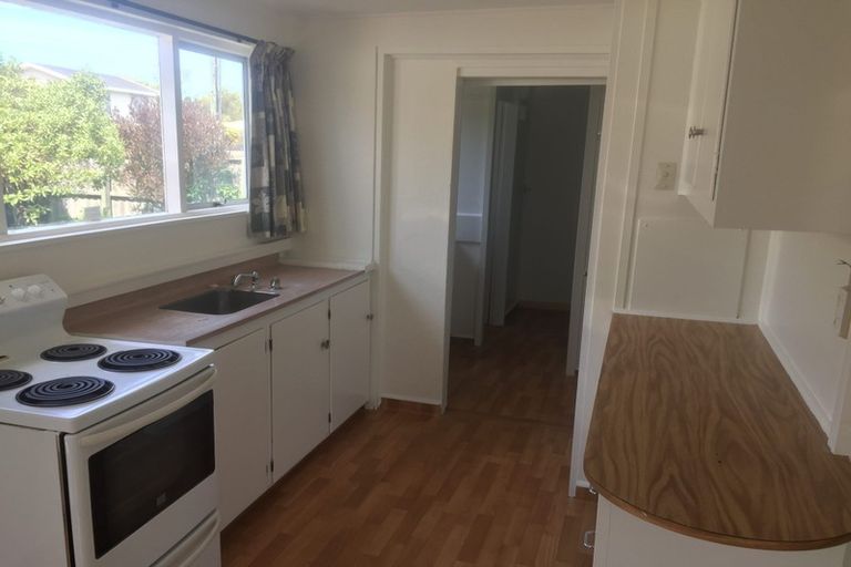 Photo of property in 294 Keyes Road, New Brighton, Christchurch, 8083