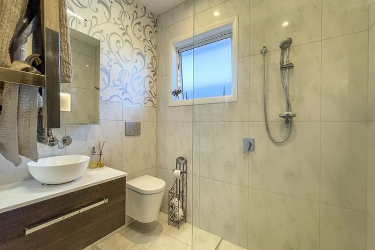 Photo of property in 28 Burwood Road, Matamata, 3400