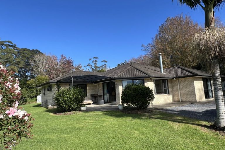 Photo of property in 725c Puketona Road, Haruru, 0204