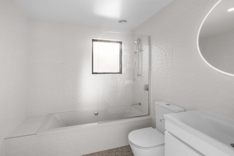 Photo of property in 17 Eminence Drive, Northwood, Christchurch, 8051