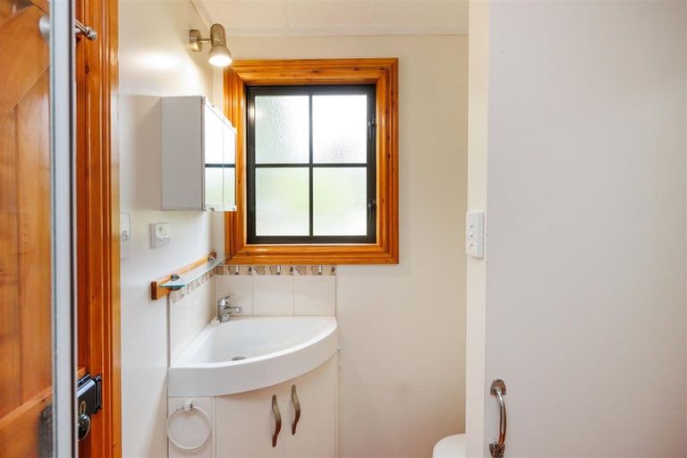 Photo of property in 121/123 High Street, Bulls, 4818