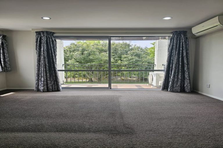 Photo of property in 24c Grande Vue Road, Papatoetoe, Auckland, 2025