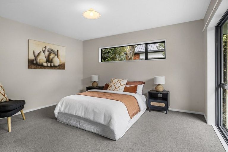 Photo of property in 17 Sutton Place, Dallington, Christchurch, 8061