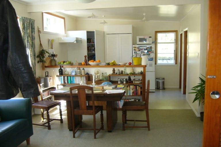 Photo of property in 49 Mckinley Crescent, Brooklyn, Wellington, 6021