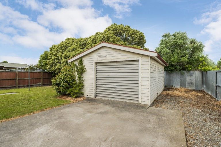 Photo of property in 39 Leeston And Lake Road, Leeston, 7632
