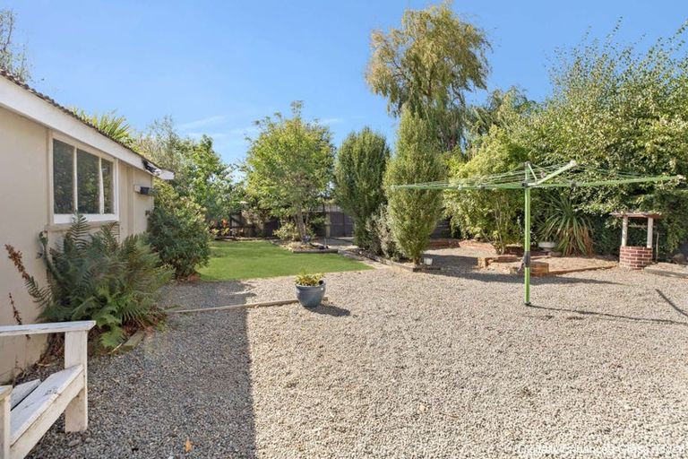 Photo of property in 38 Pannell Avenue, Wainoni, Christchurch, 8061