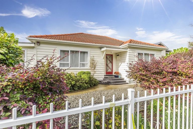 Photo of property in 18 Nathan Street, Tawa, Wellington, 5028
