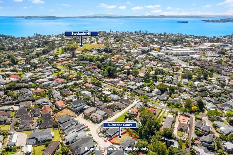 Photo of property in 6 Jaedee Court, Howick, Auckland, 2014