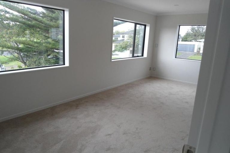 Photo of property in 39 Landon Avenue, Mangere East, Auckland, 2024