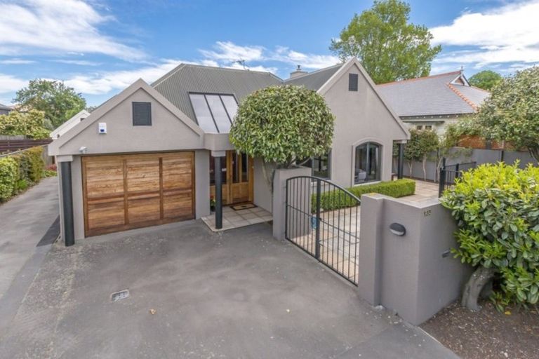 Photo of property in 2/135 Fendalton Road, Fendalton, Christchurch, 8052