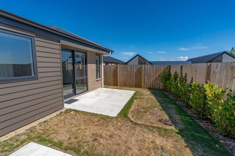 Photo of property in 53 Waruhia Crescent, Rototuna North, 3281